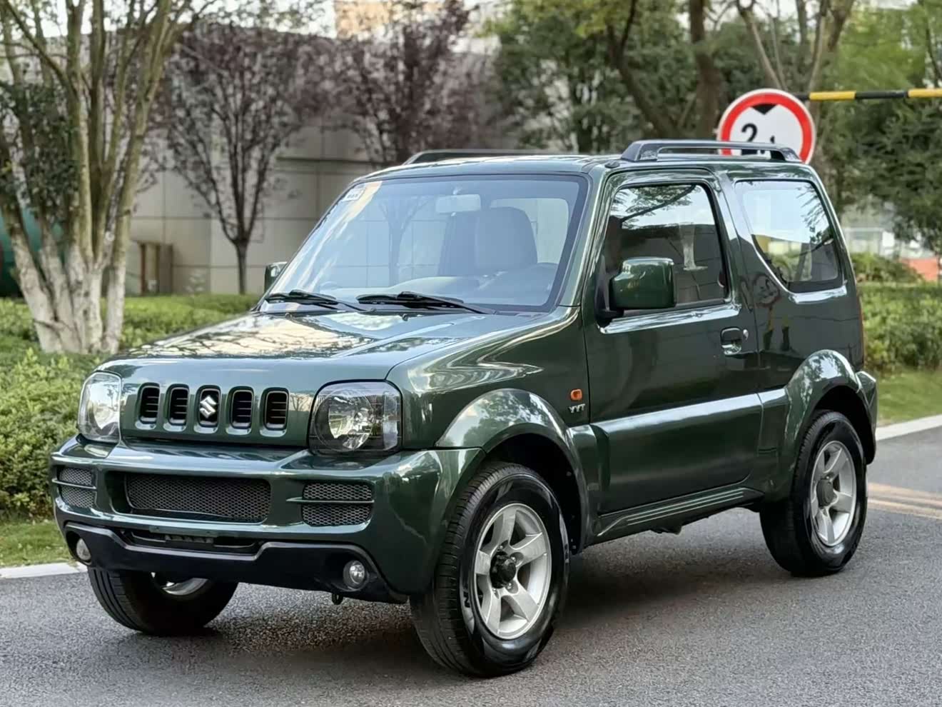 Suzuki Jimny (Imported) 2011 image de voiture 