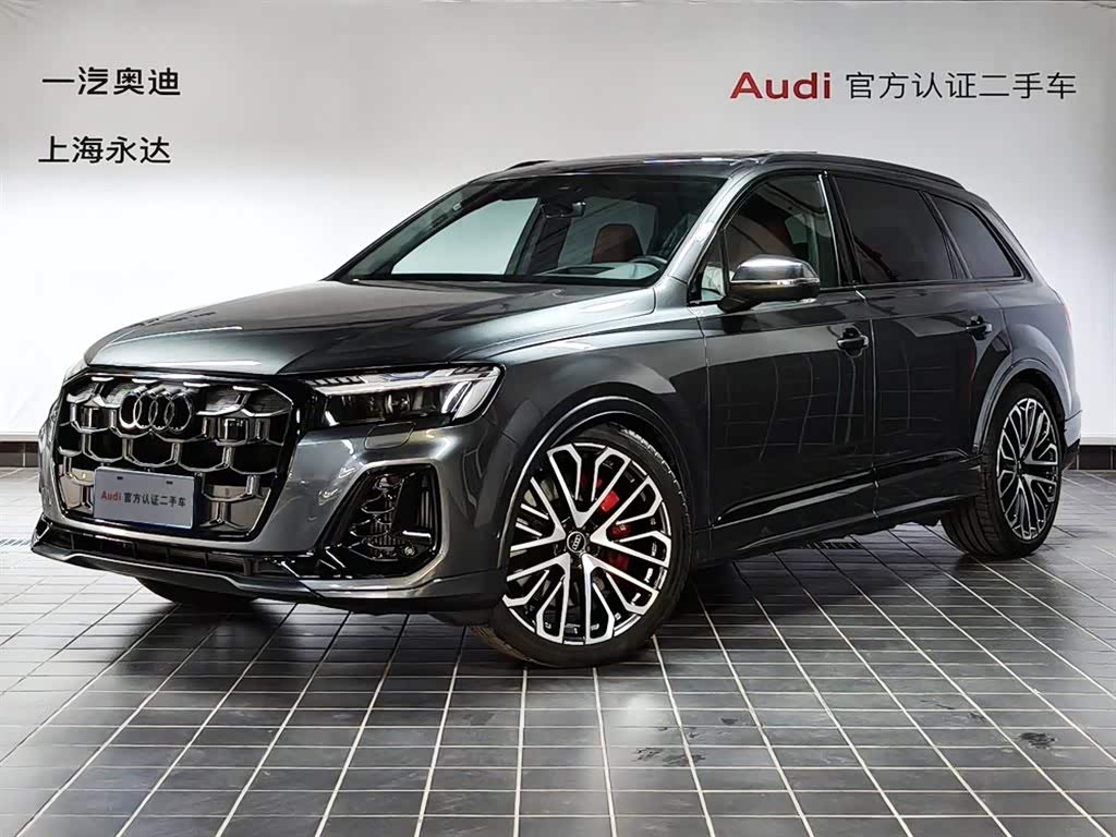 Audi SQ7 2024 car image 