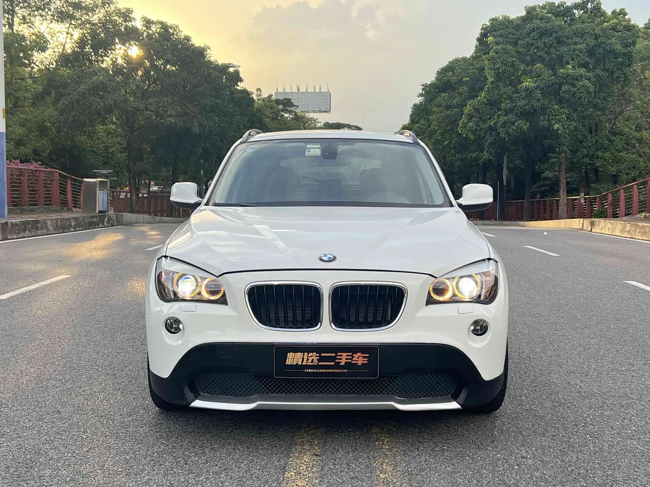 BMW X1 (Imported) 2011 car image 