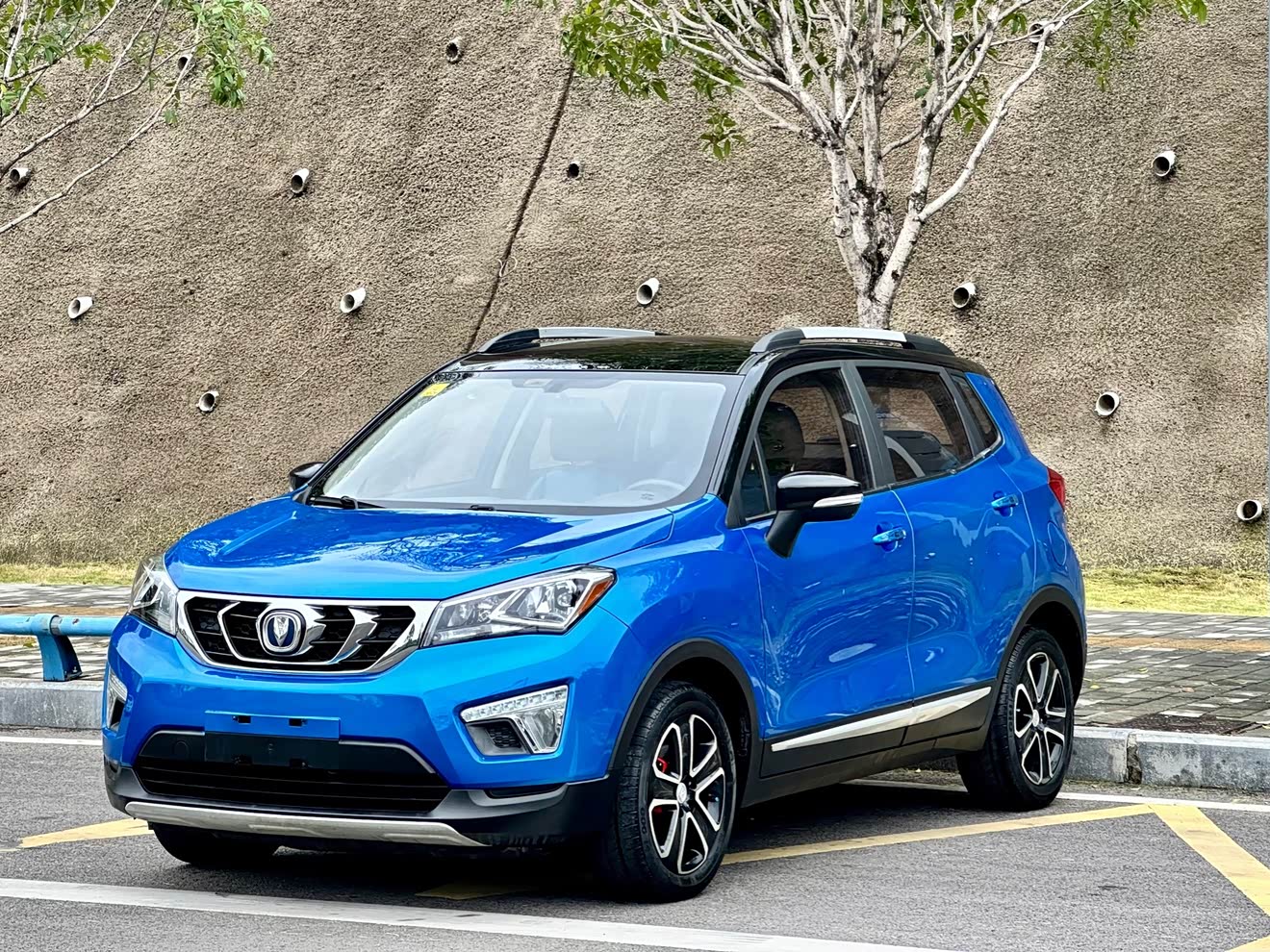 Changan CS15 2016 Changan CS15 2016 immagine di auto