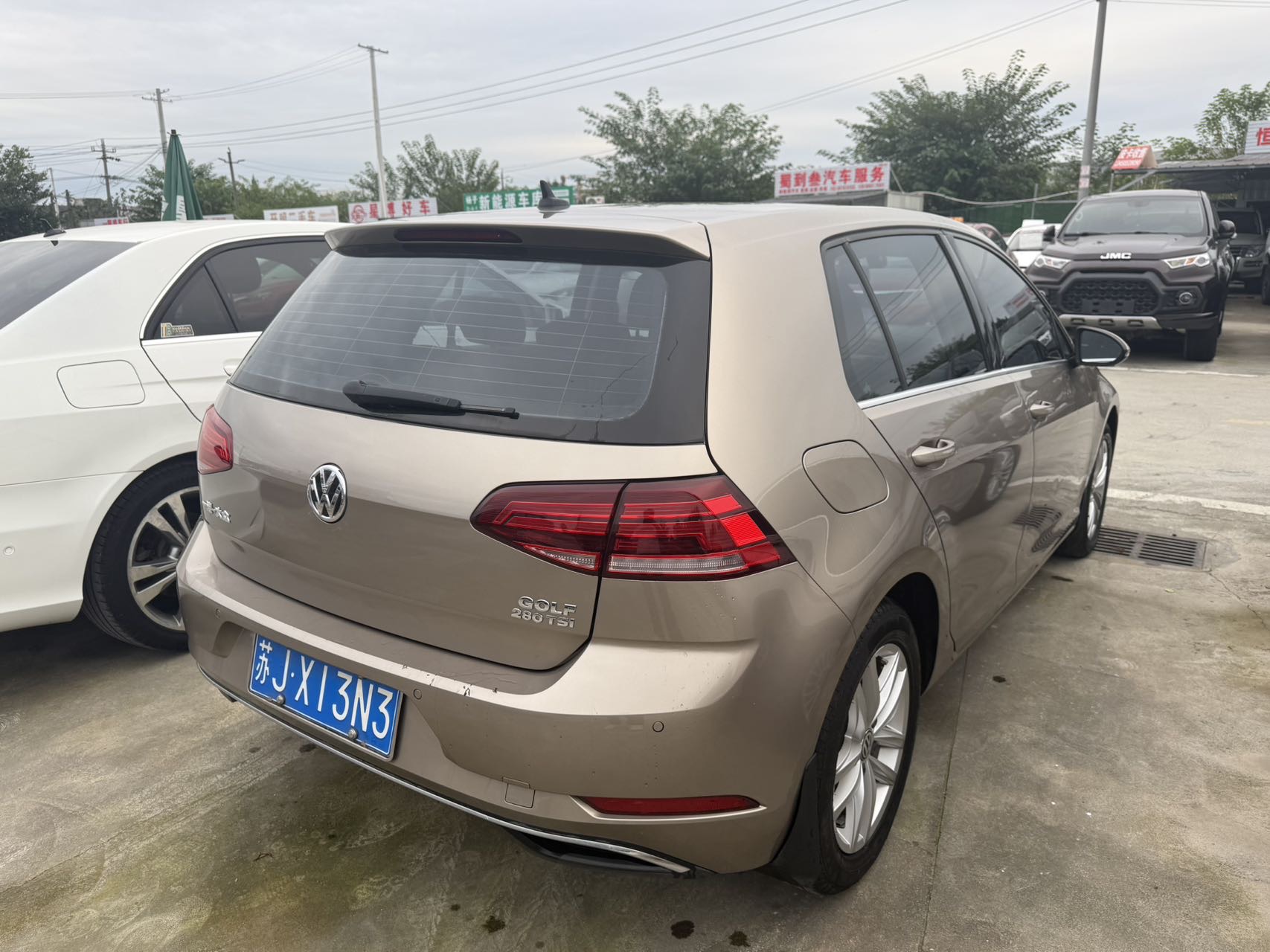 Volkswagen Golf 2019 #4 Volkswagen Golf 2019 car image #4
