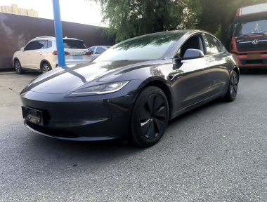 Tesla Model 3 2025 car image 