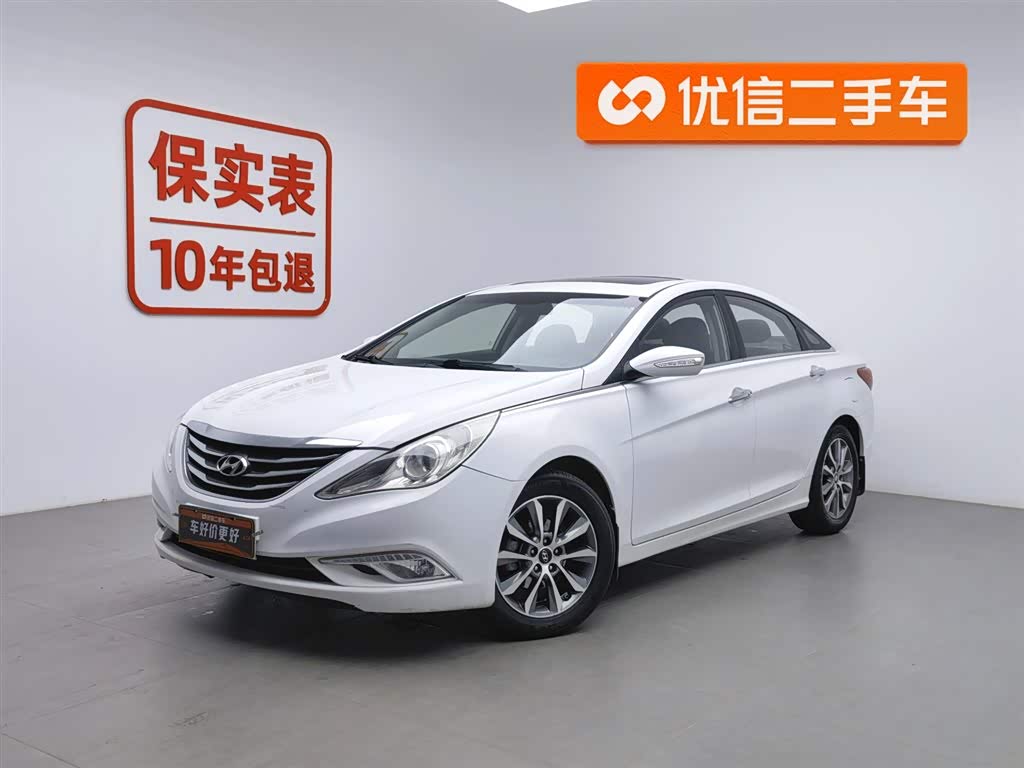 Hyundai Sonata 2013 car image 