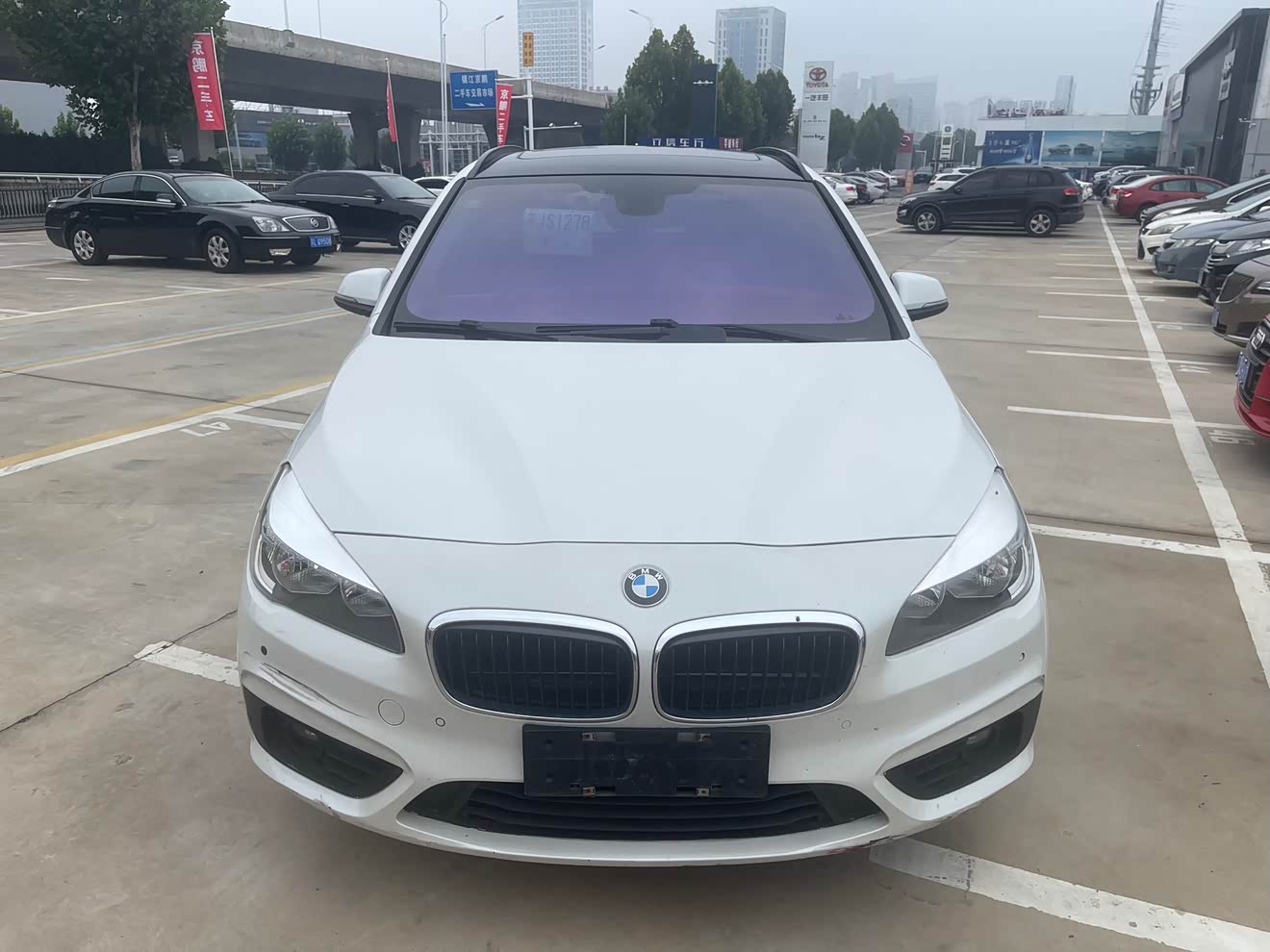 BMW 2 Series Tourer (Imported) 2015 car image 