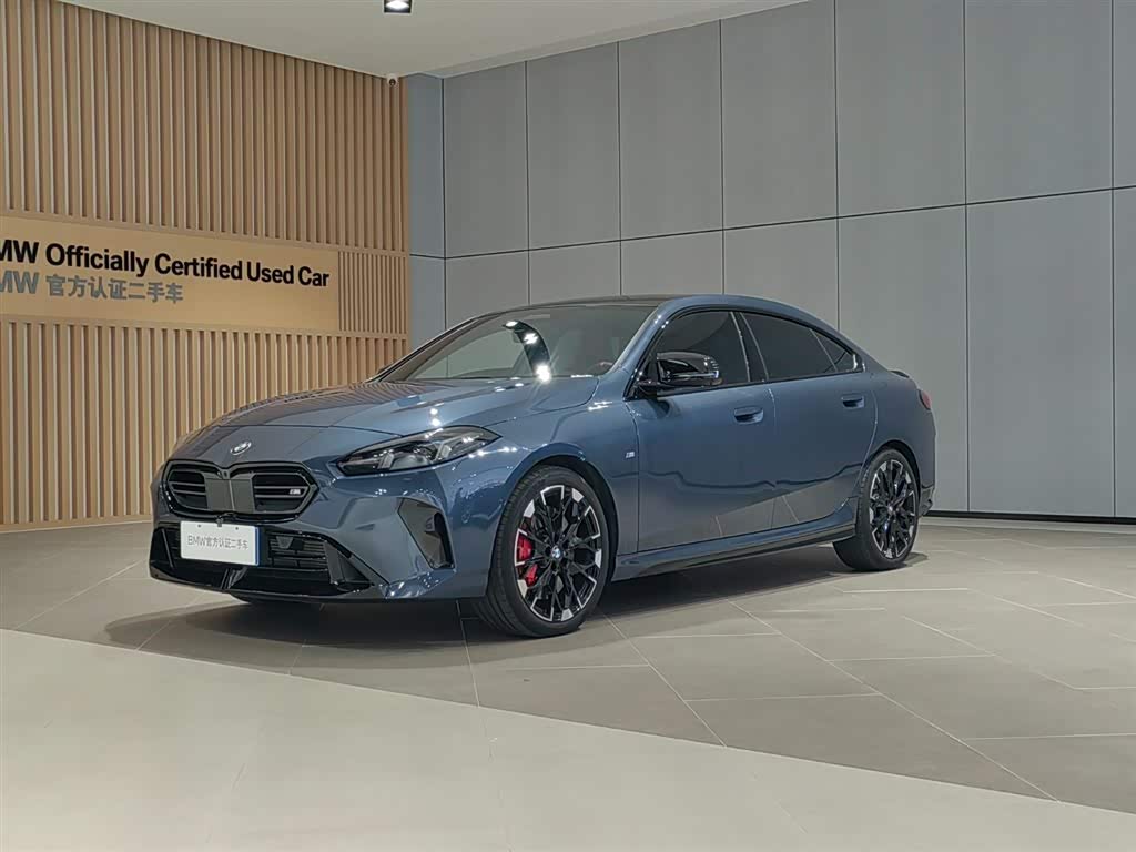 BMW M235L 2025 car image 