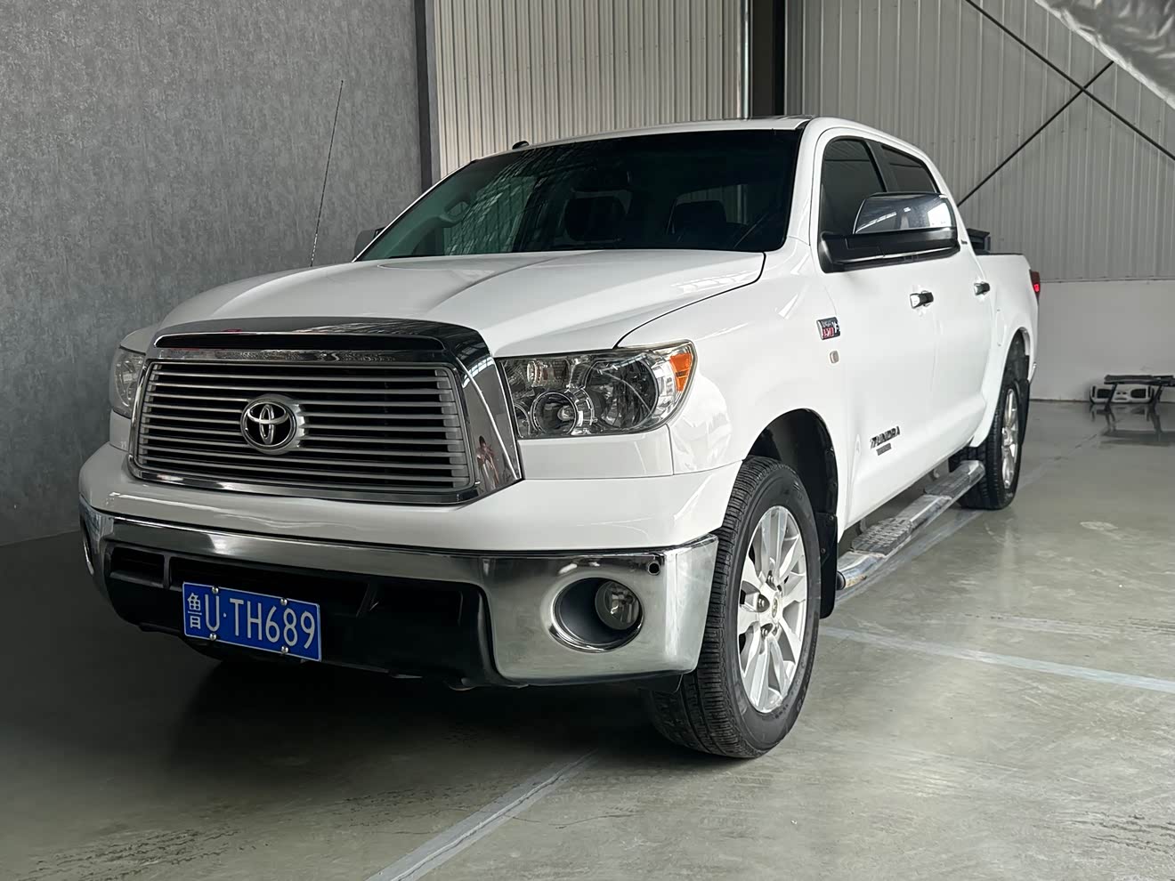 Toyota Tundra 2013 Toyota Tundra 2013 immagine di auto