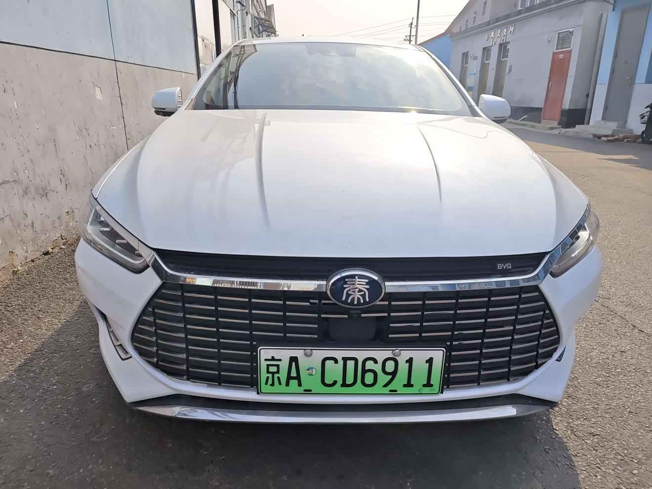 BYD Qin Pro New Energy 2018 car image 