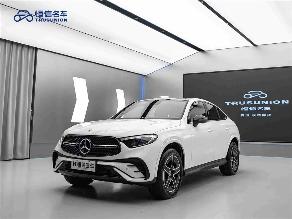 Mercedes-Benz GLC Coupe 2024 car image 