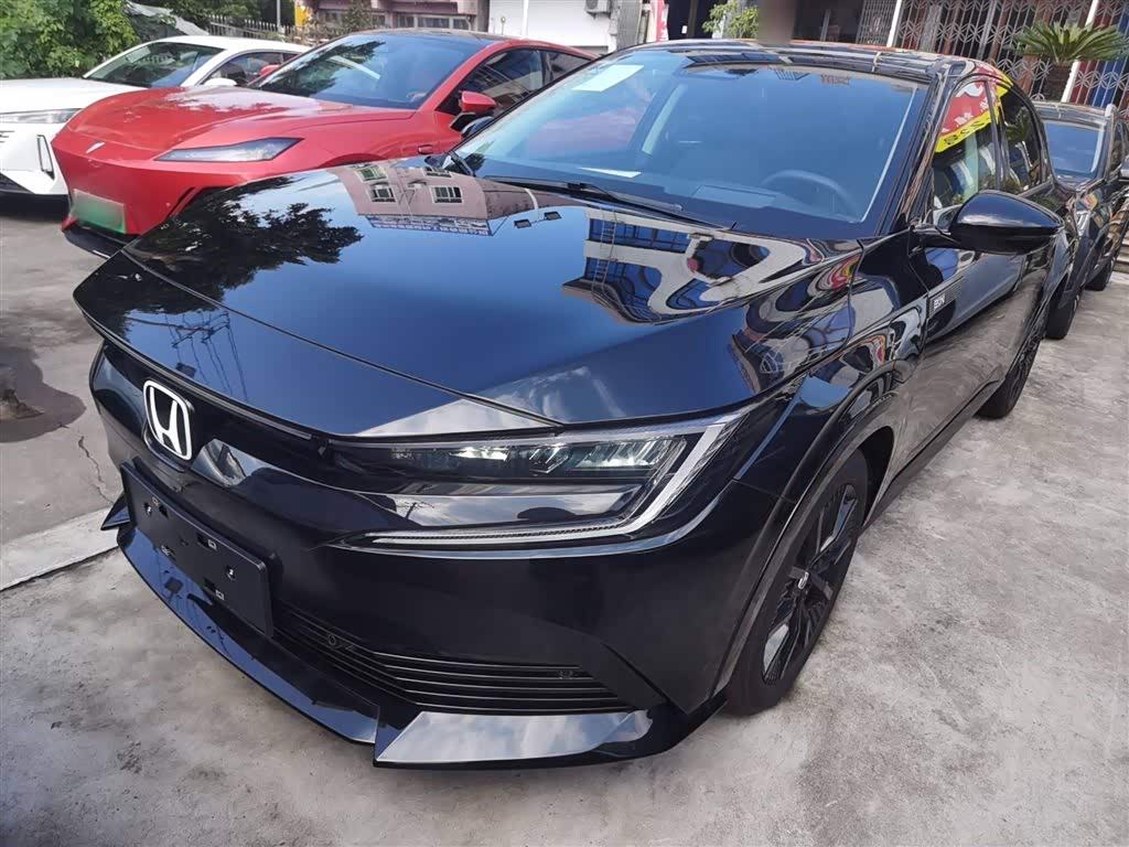 Honda e:NP2 2025 car image 