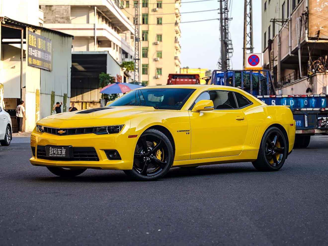 Chevrolet Camaro 2016 immagine di auto 
