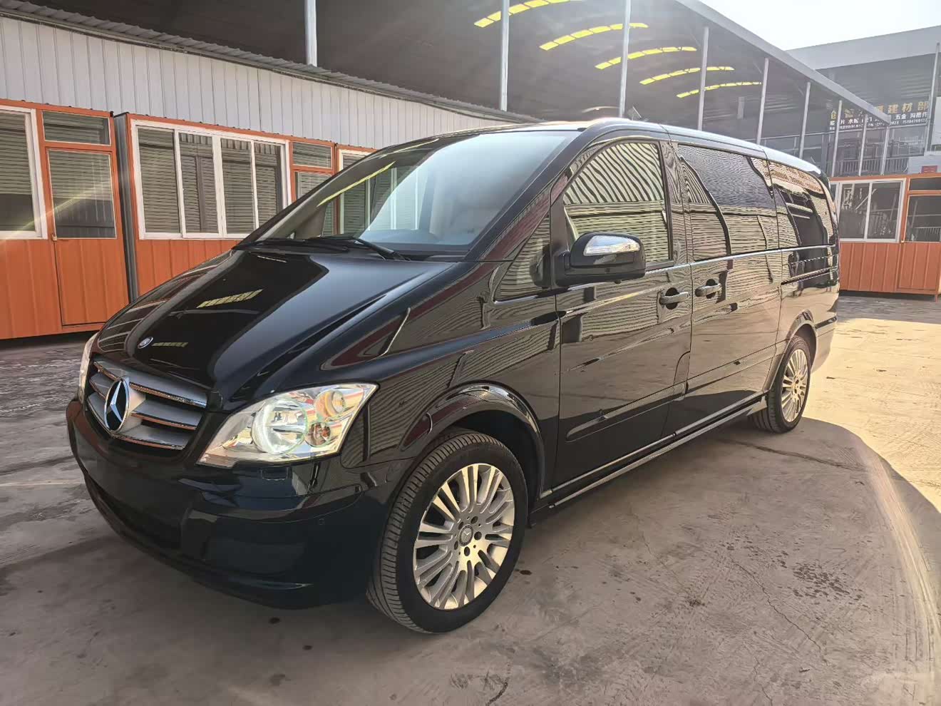 Mercedes-Benz Viano 2017 汽车图片 