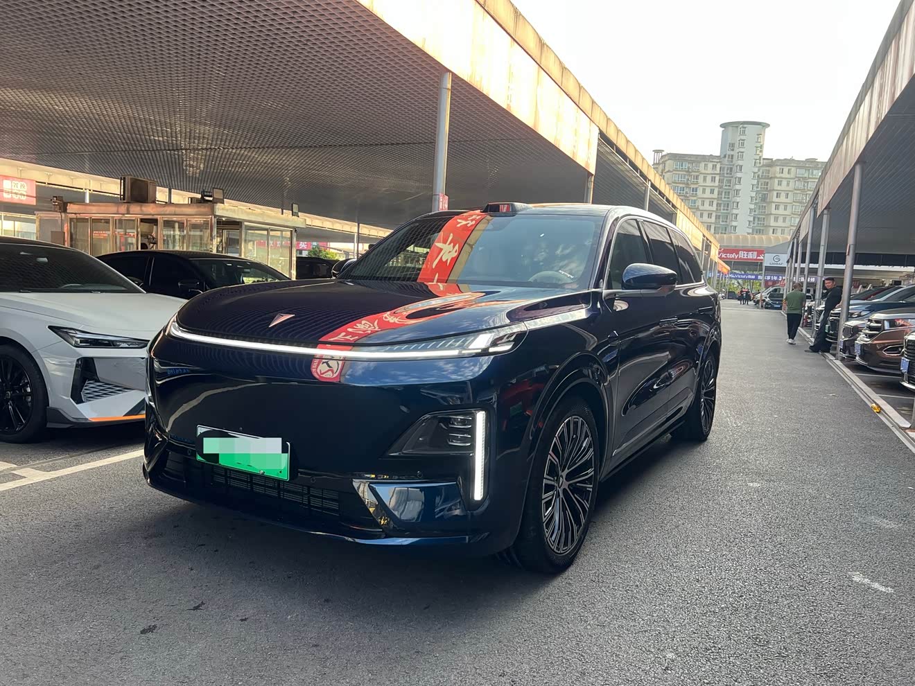 Deepal S09 2025 car image 