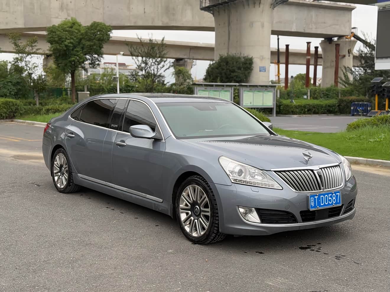 Hyundai Equus 2014 car image 