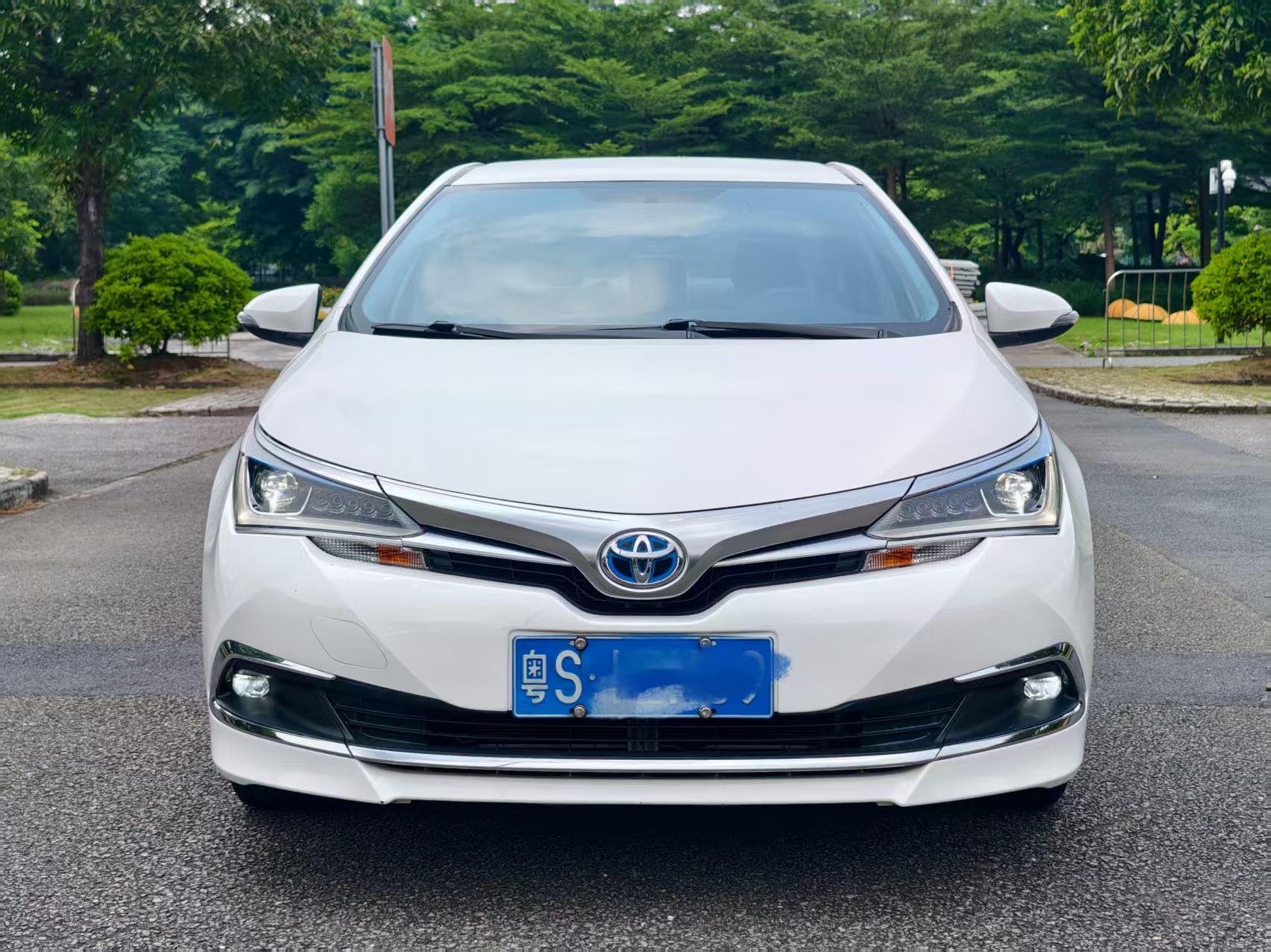 Toyota Corolla 2017 #2 Toyota Corolla 2017 car image #2