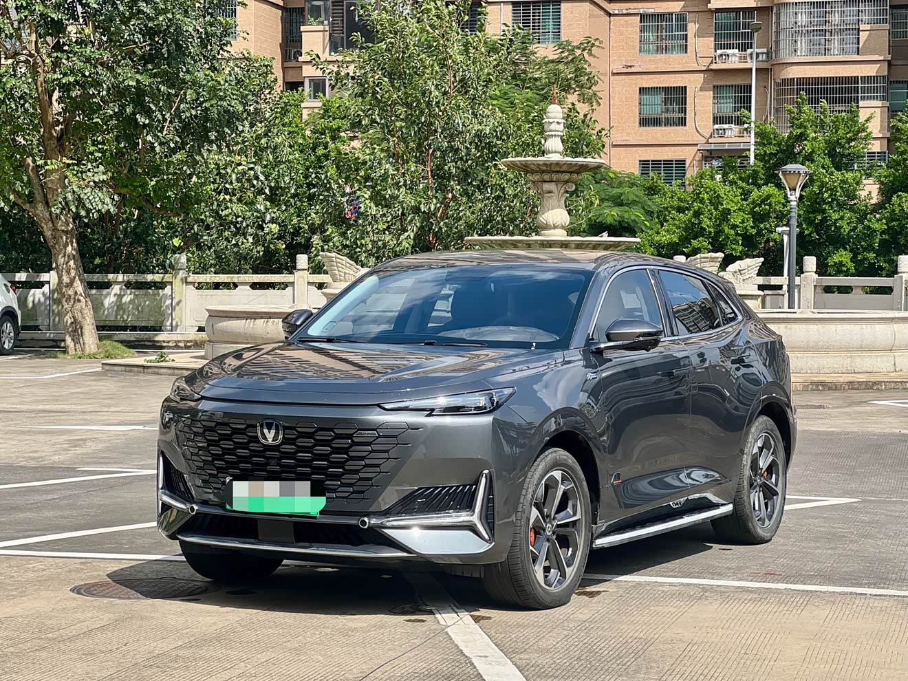 Changan UNI-K iDD 2023 car image 