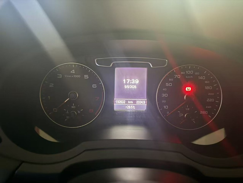 Audi Q3 2016 #5 Audi Q3 2016 car image #5