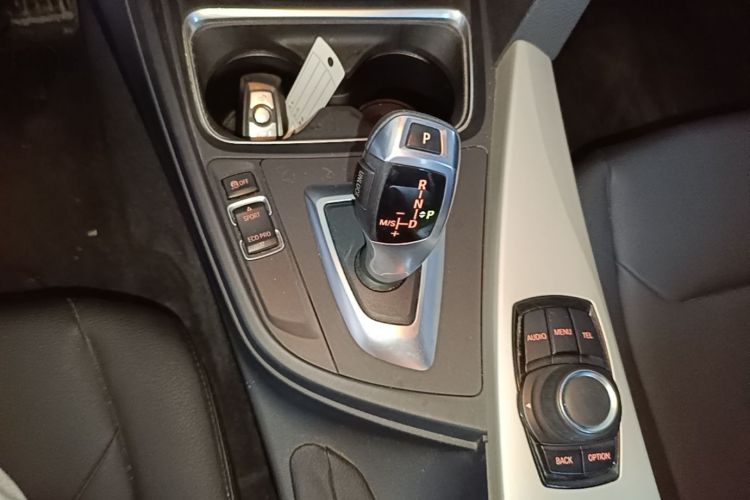 BMW 3 Series 2015 #18 BMW 3 Series 2015 car image #18