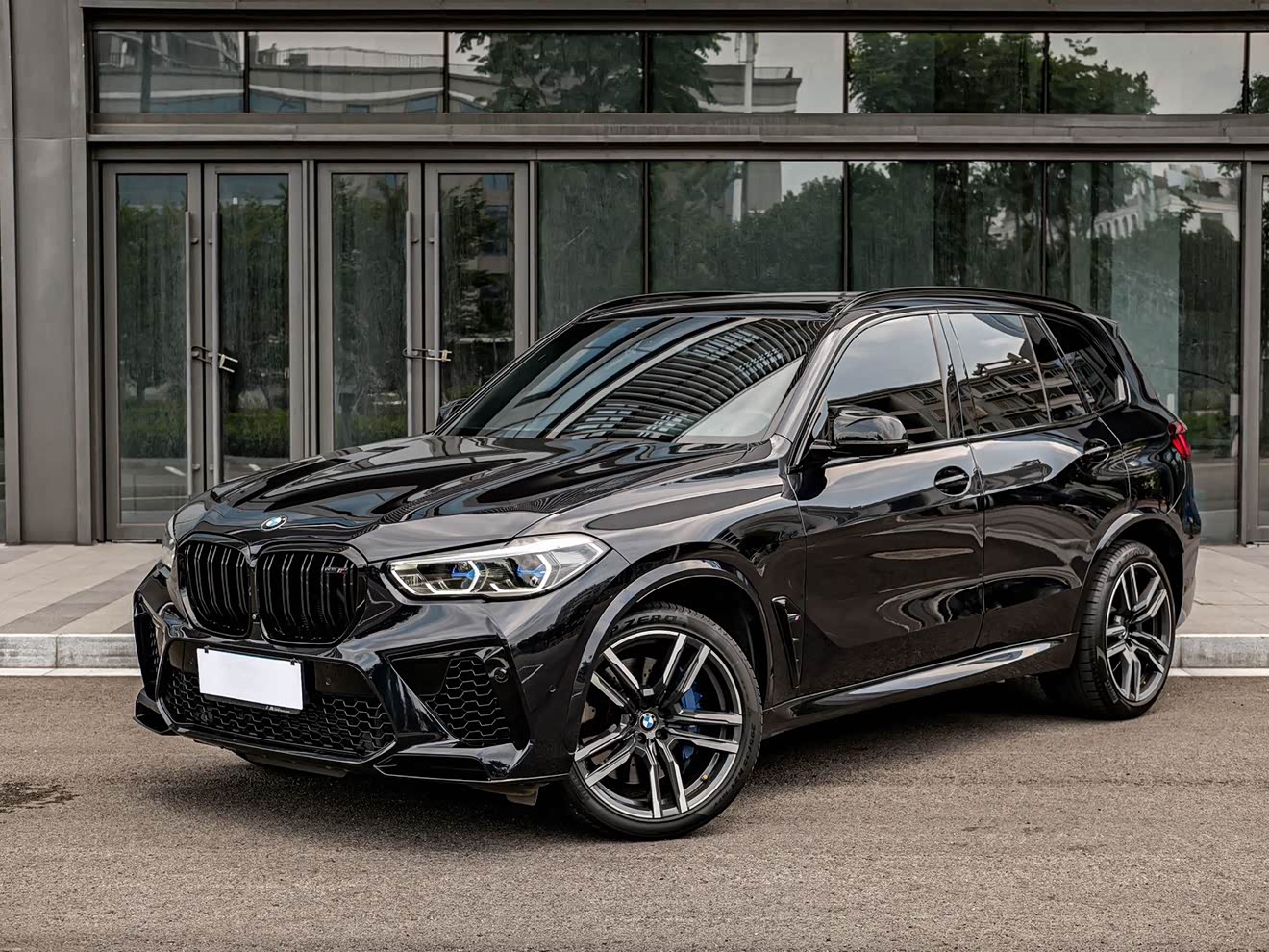 BMW X5 M 2022 car image 