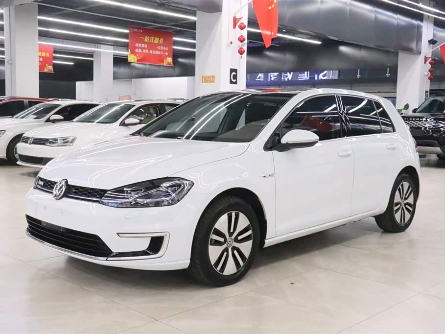 Volkswagen Golf Pure Electric 2020 Volkswagen Golf Pure Electric 2020 car image