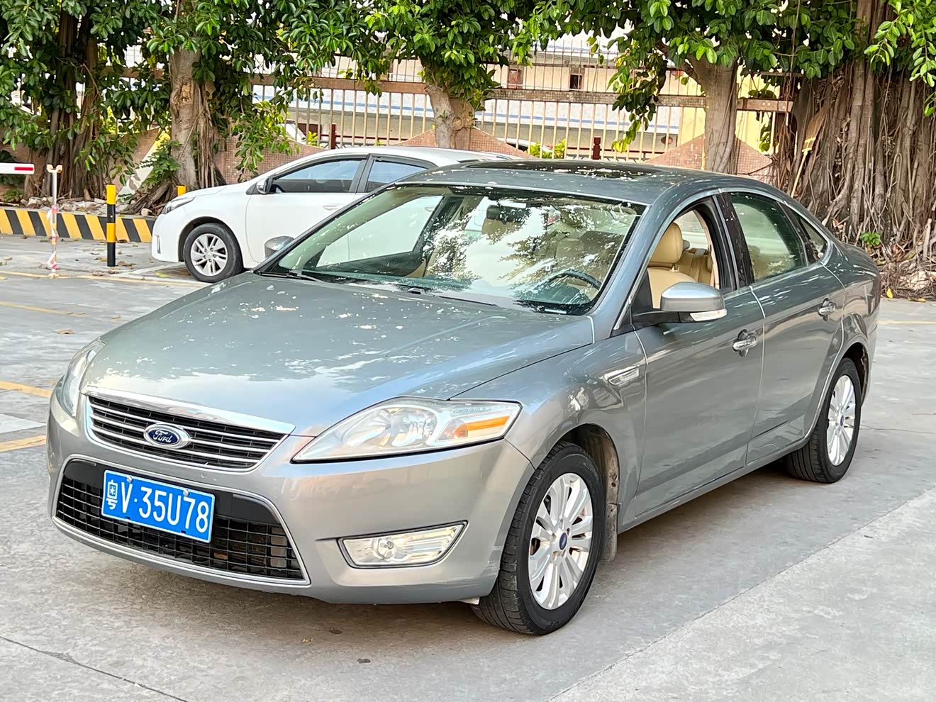 Ford Mondeo-Zhisheng 2010 car image 