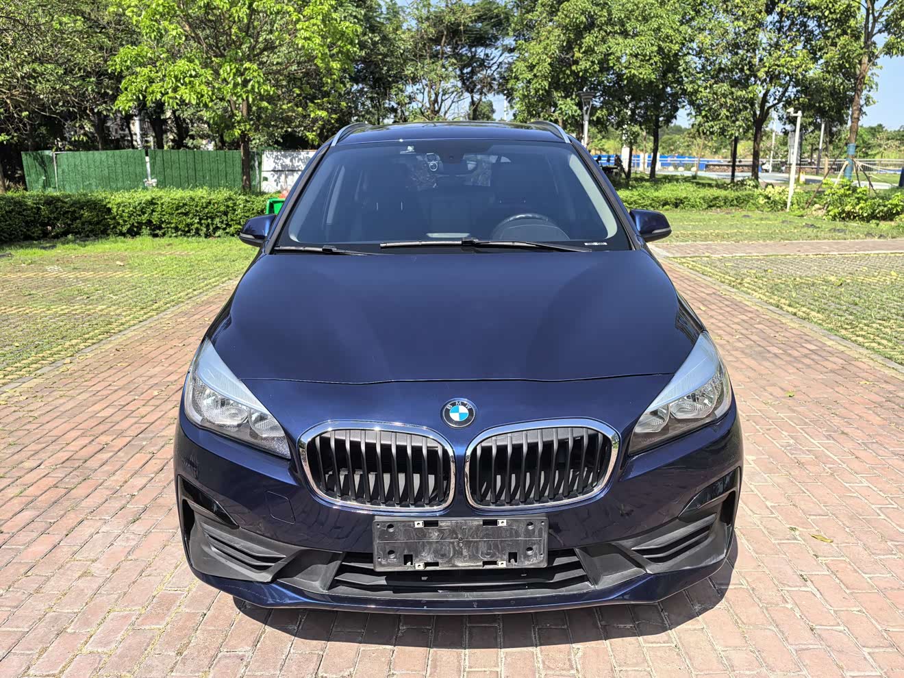 BMW 2 Series Gran Tourer 2019 BMW 2 Series Gran Tourer 2019 car image