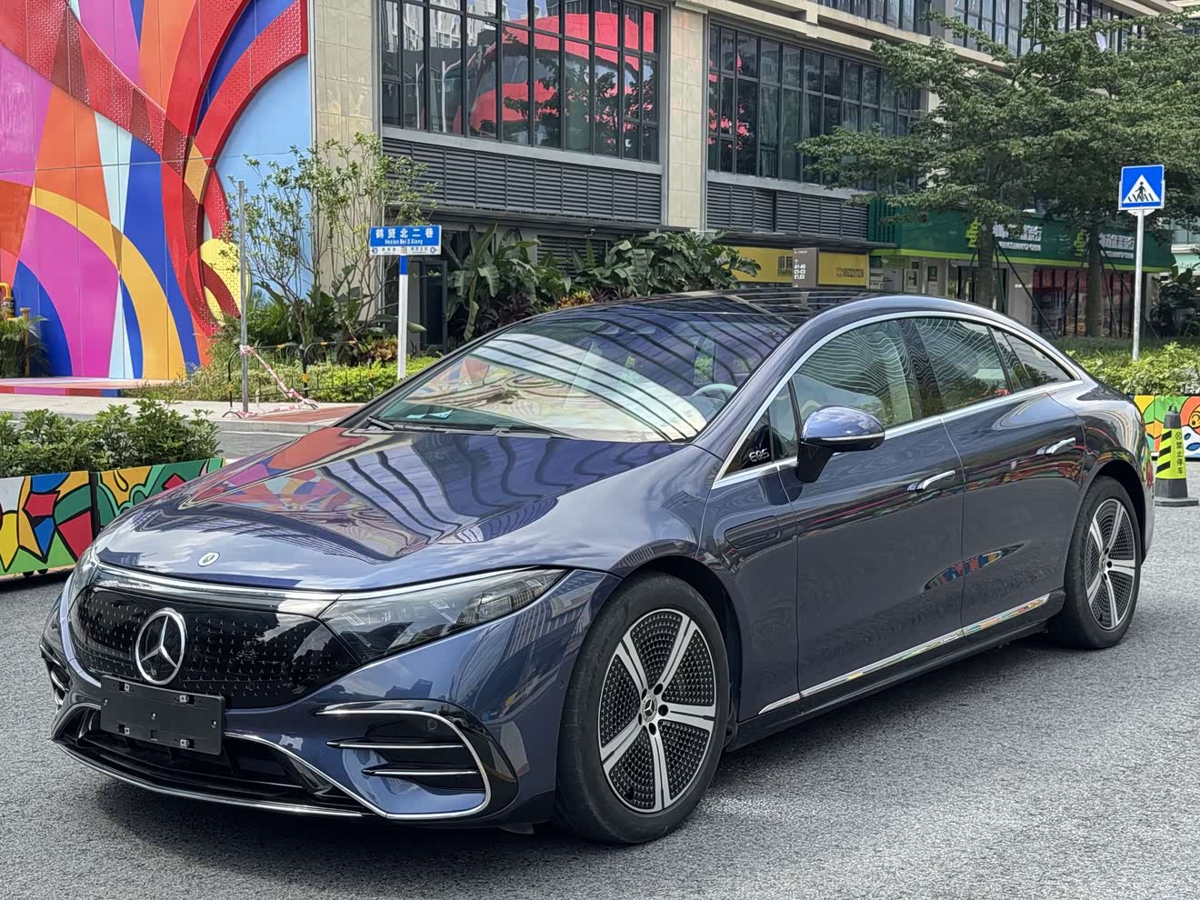 Mercedes-Benz EQS Class 2022 car image 