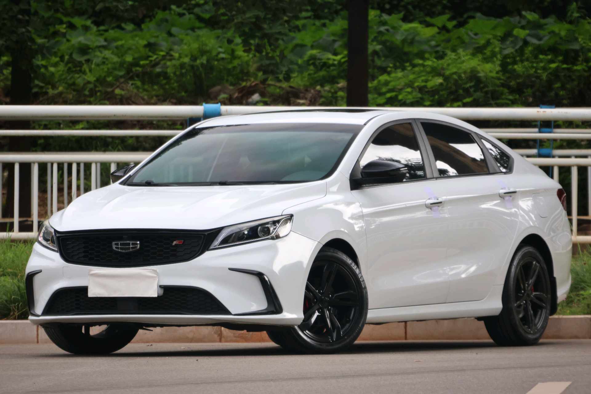 GEELY Binray 2021 car image 