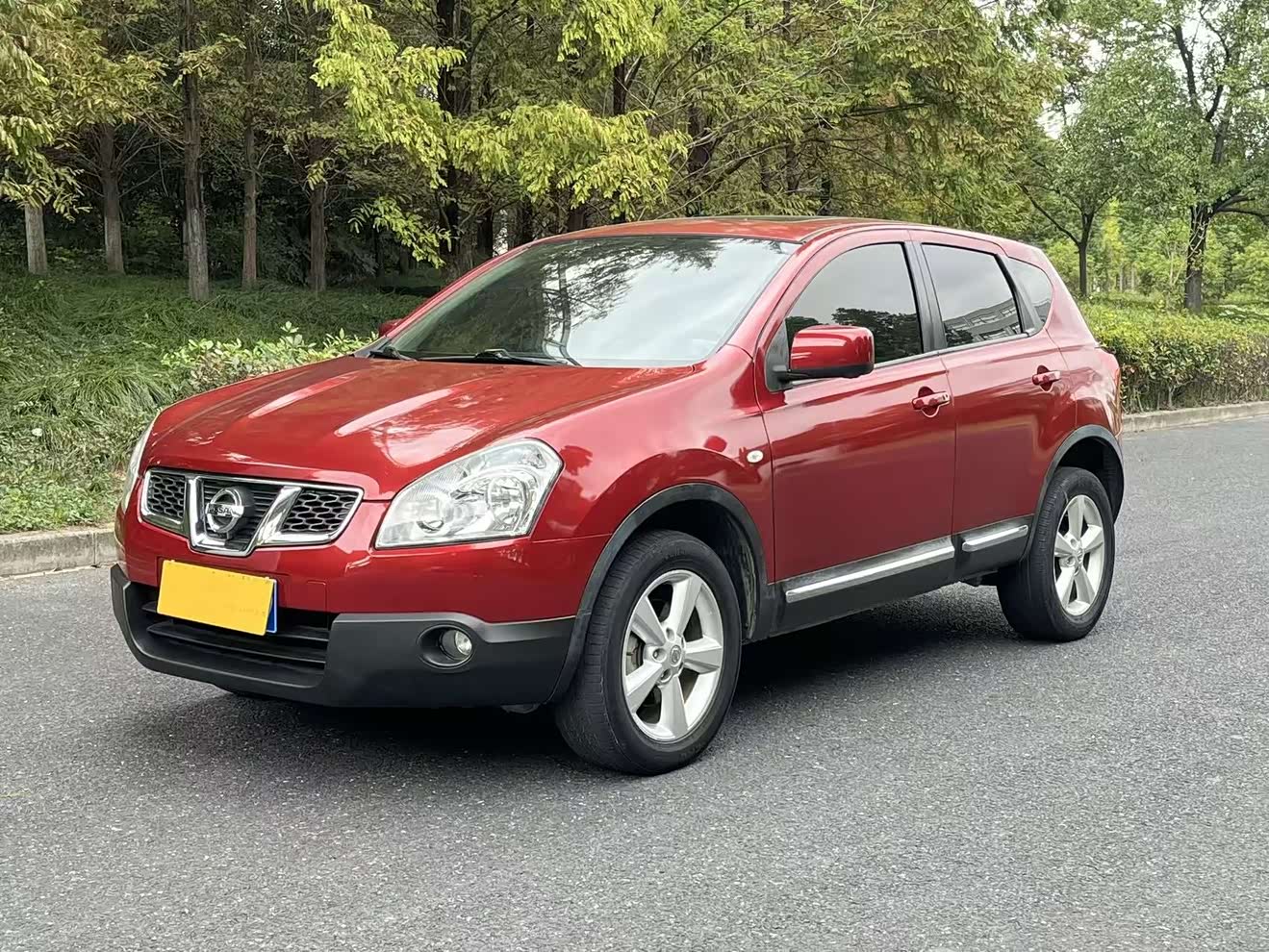 Nissan Qashqai 2012 car image 