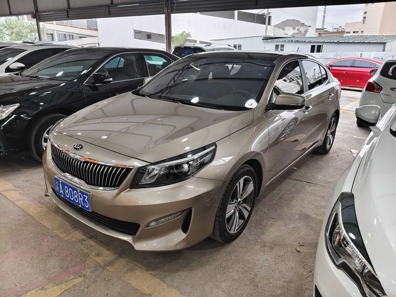 Kia K5 2018 汽车图片 