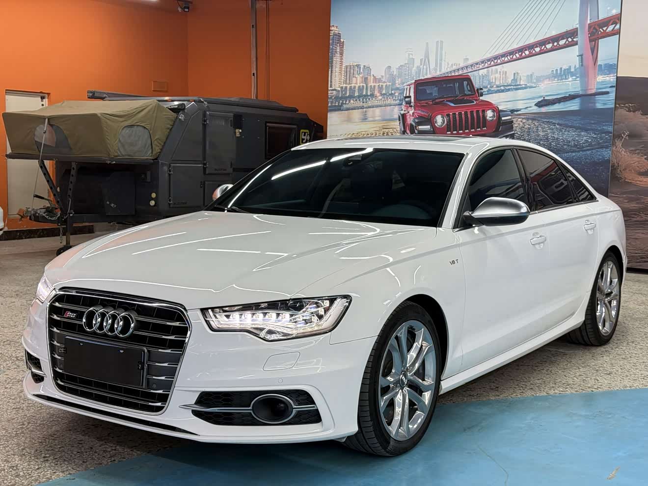 Audi S6 2013 car image 