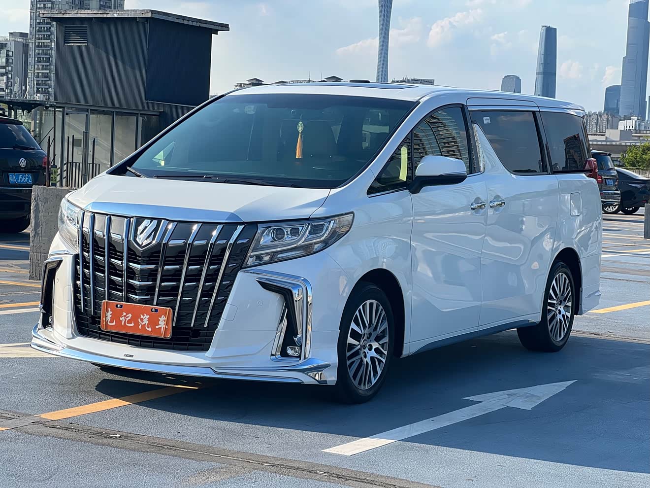 丰田 埃尔法 2017 汽车图片 