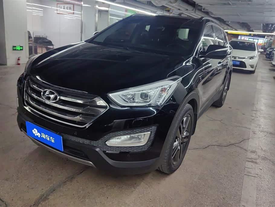 Hyundai Santa Fe (Imported) 2013 Hyundai Santa Fe (Imported) 2013 car image