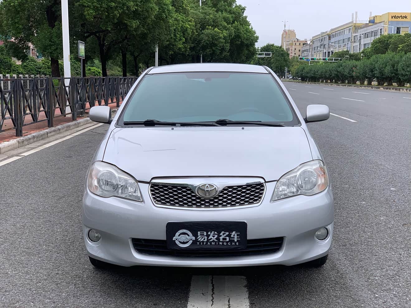 Toyota Corolla (Classic) 2012 Toyota Corolla (Classic) 2012 immagine di auto