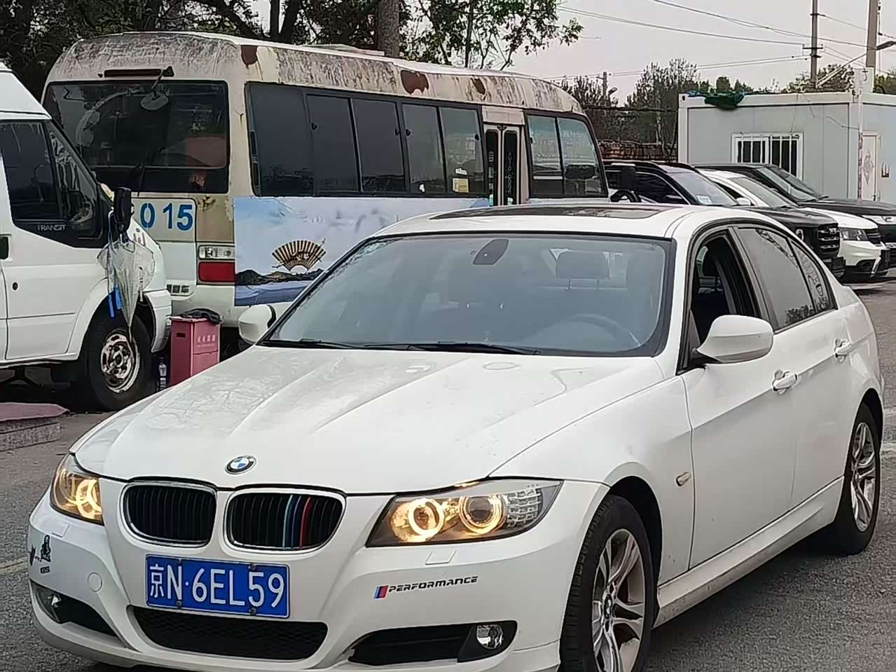 BMW 3 Series (Imported) 2011 immagine di auto 