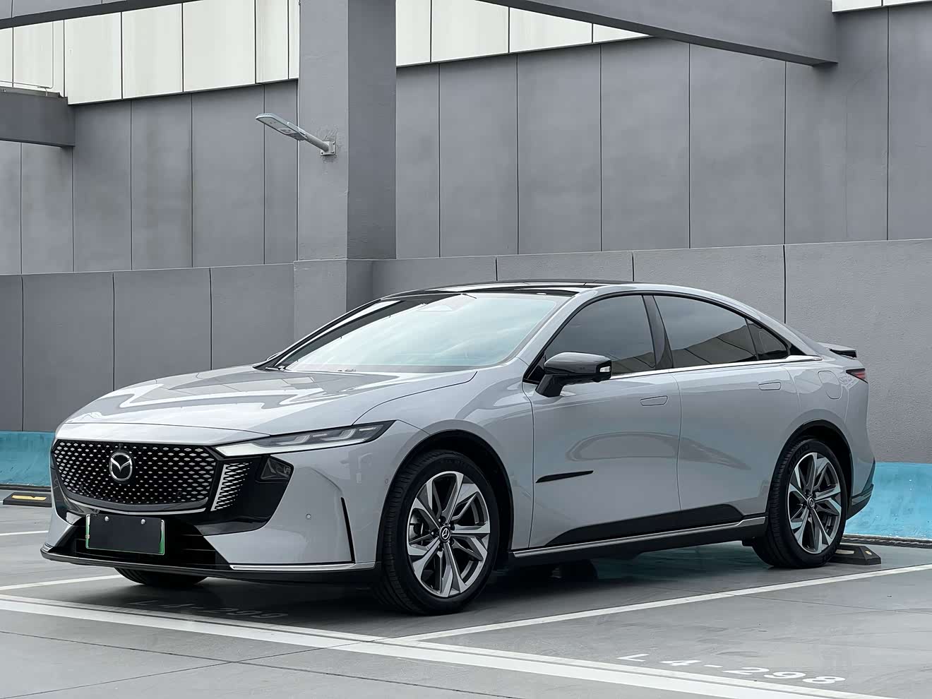 Mazda EZ-6 2024 汽车图片 