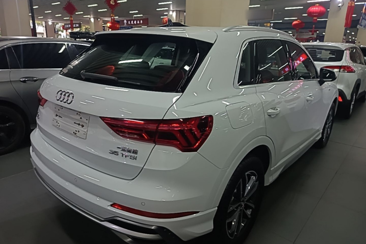 Audi Q3 2020 #5 Audi Q3 2020 صورة سيارة #5
