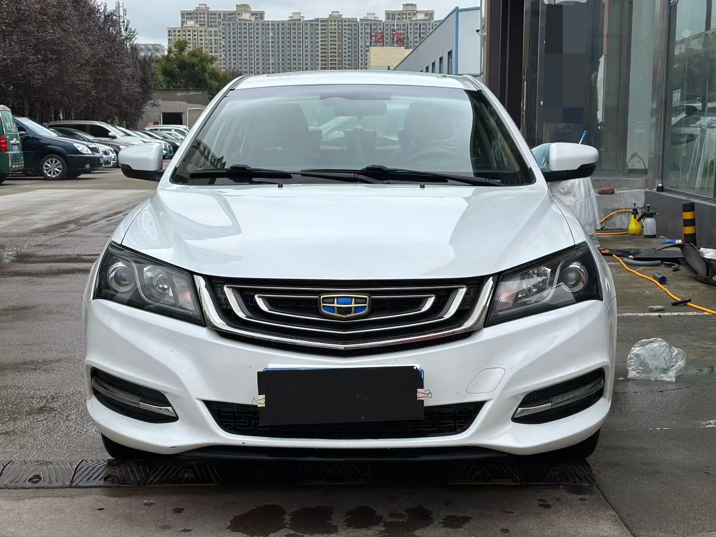 GEELY Emgrand 2018 car image #6