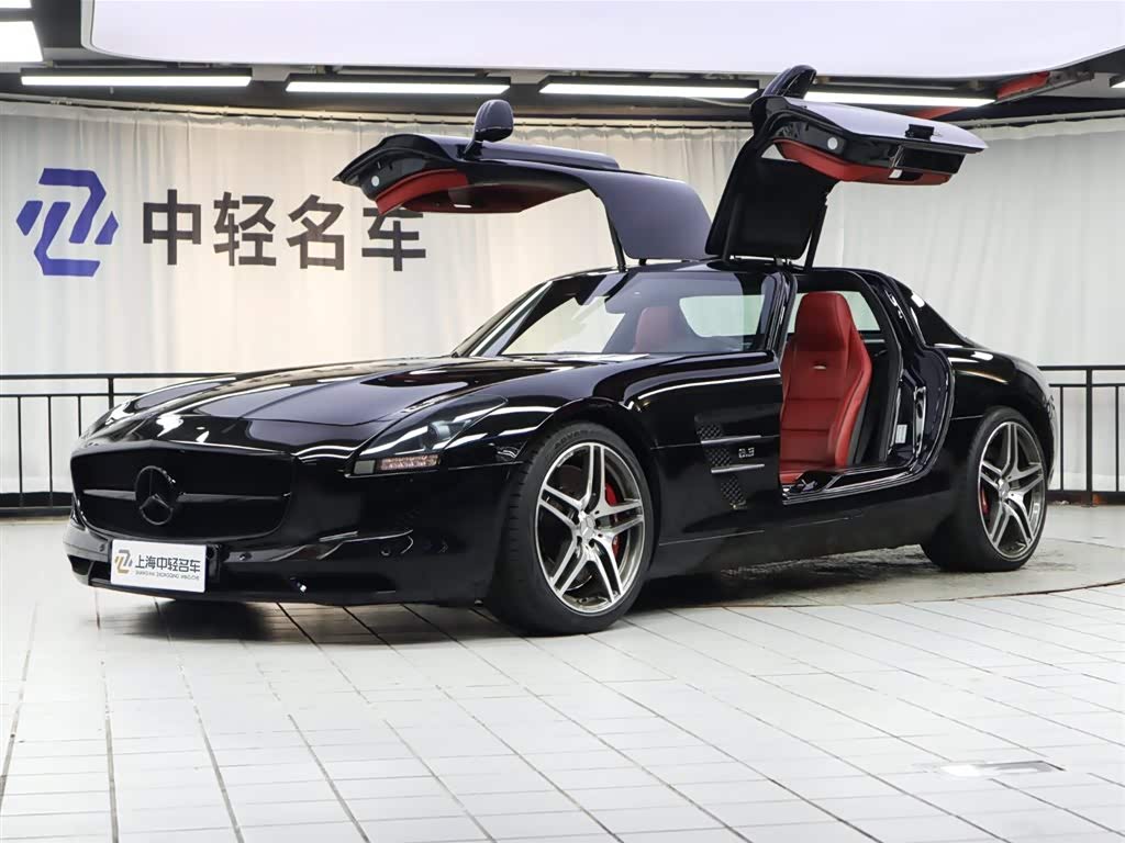 Mercedes-Benz SLS AMG 2015 Mercedes-Benz SLS AMG 2015 صورة سيارة