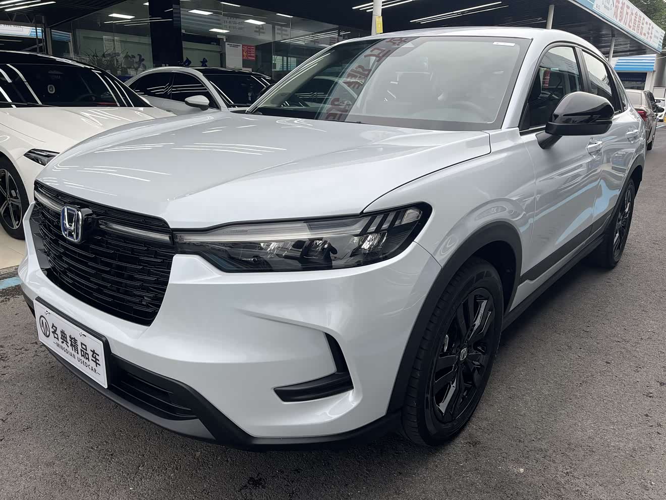 Honda HR-V 2023 car image 