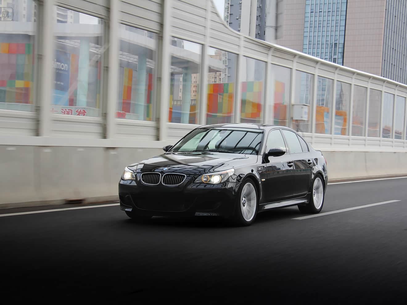 BMW M5 2007 car image 