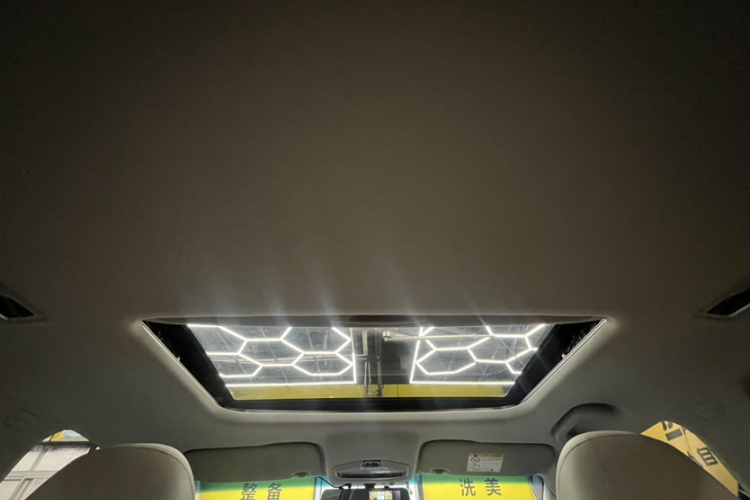GEELY Emgrand L HiP 2022 car image #26