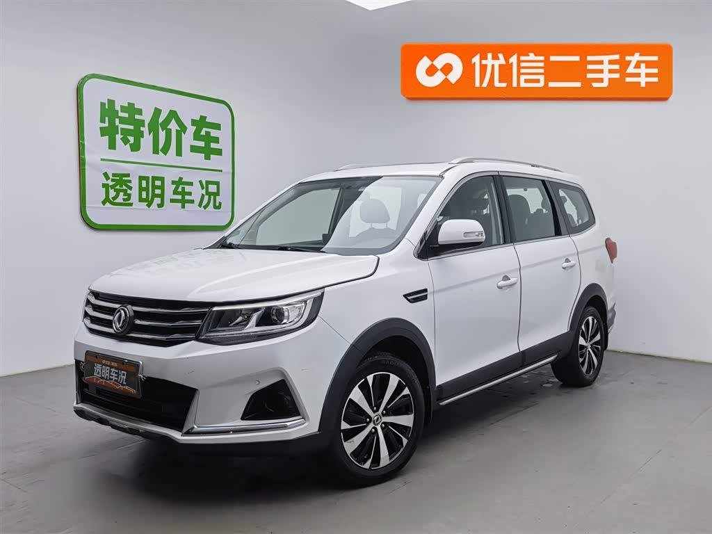 Forthing SX6 2018 Forthing SX6 2018 car image