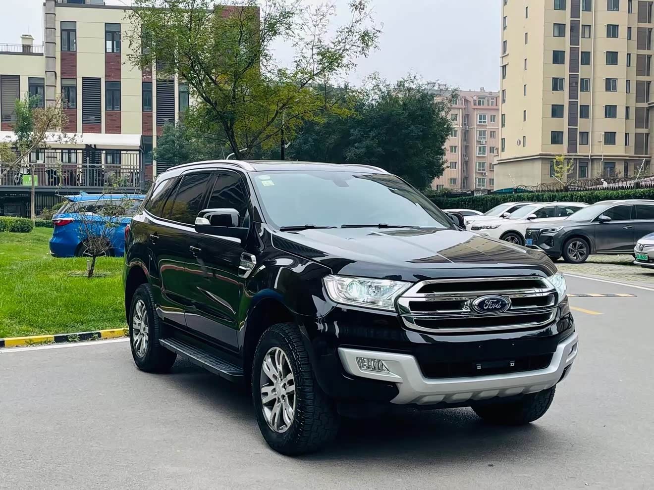 Ford Everest 2018 car image 