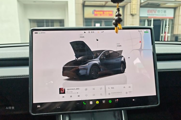 Tesla Model Y 2025 #13 Tesla Model Y 2025 car image #13
