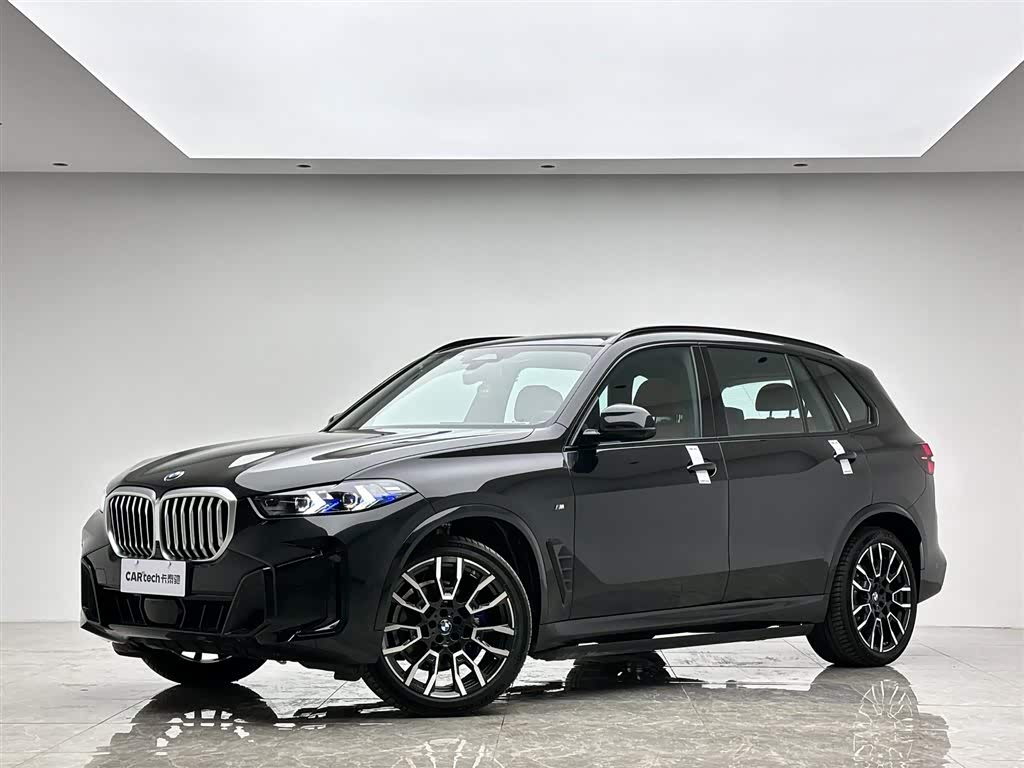 BMW X5 2023 car image 