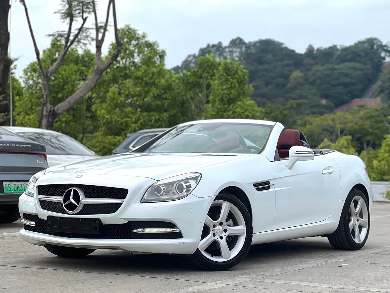 Mercedes-Benz SLK Class 2014 car image 