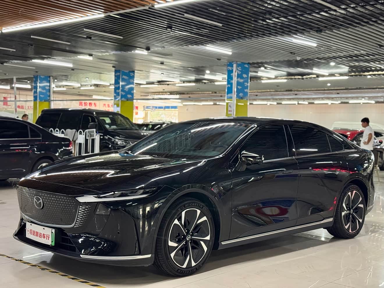 Mazda EZ-6 2024 汽车图片 