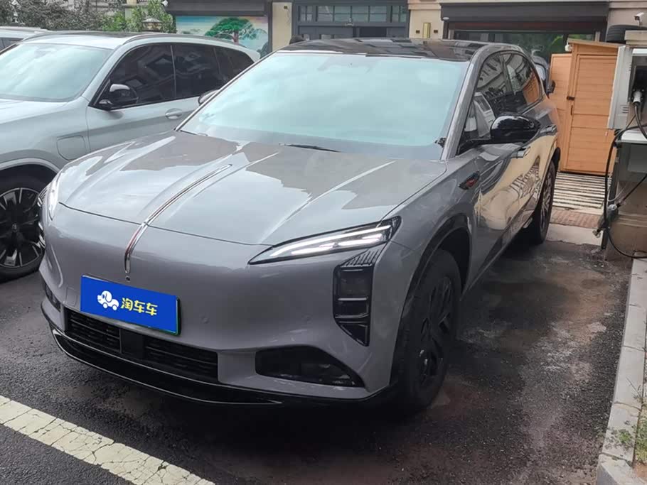 HongQi TianGong 08 2025 HongQi TianGong 08 2025 car image