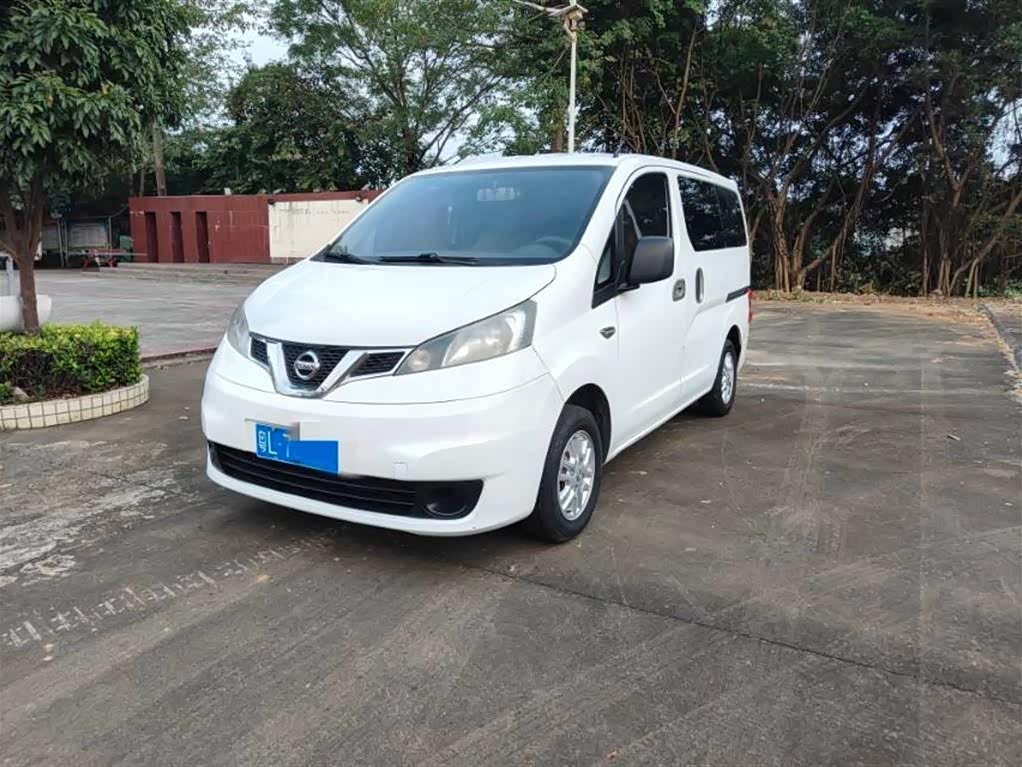 Nissan NV200 2015 汽车图片 