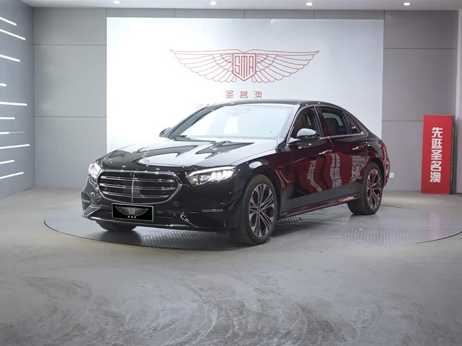 Mercedes-Benz E Class New Energy 2025 car image 